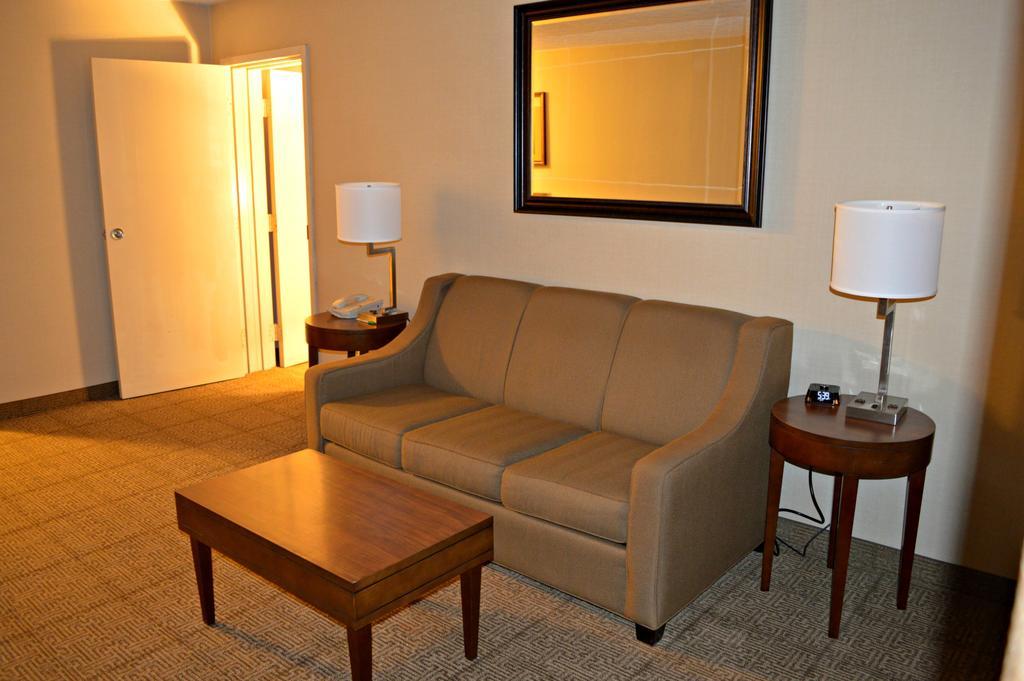 Wyndham Garden Hotel Cross Lanes Чарлстон Екстер'єр фото