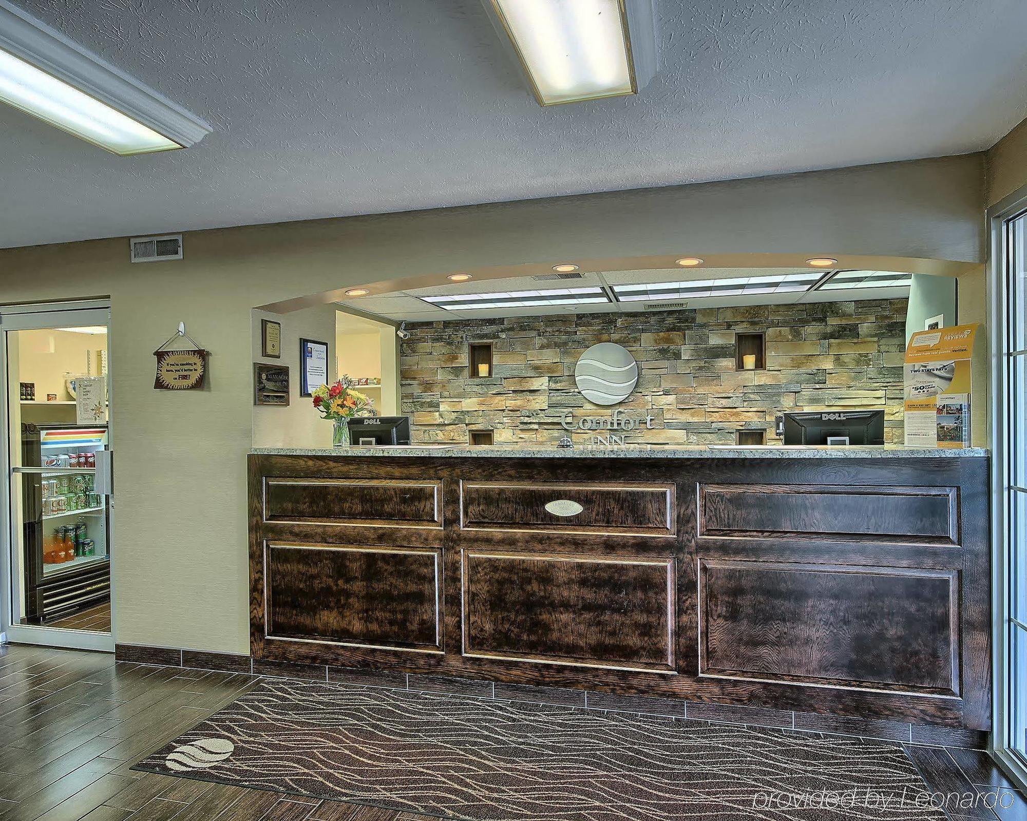 Wyndham Garden Hotel Cross Lanes Чарлстон Екстер'єр фото