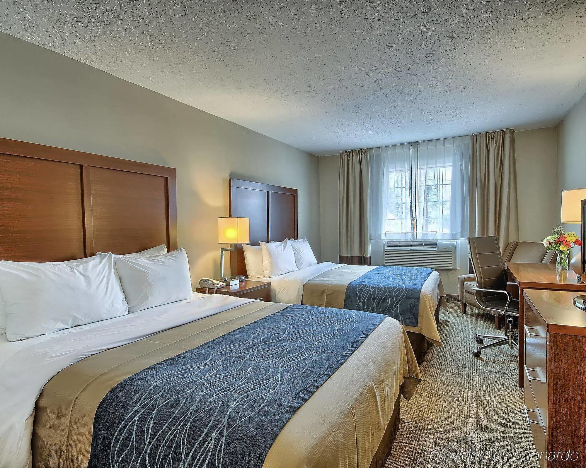 Wyndham Garden Hotel Cross Lanes Чарлстон Екстер'єр фото